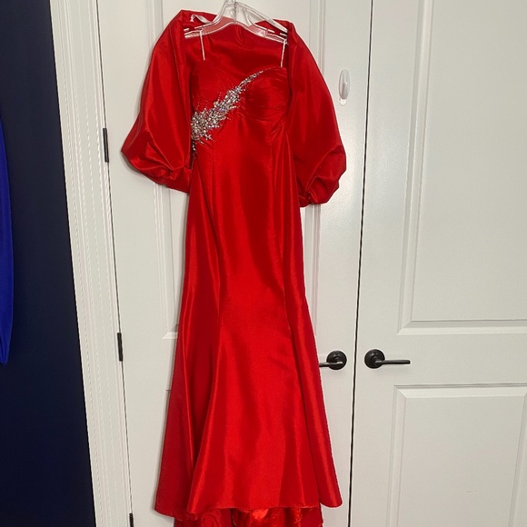 Red Tony Bowls Pageant Prom Gown - Picture 5 of 14